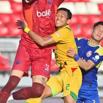Arema FC Umumkan Perpisahan dengan Kiper Lucas Frigeri Usai Kontrak Berakhir