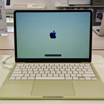 Apple Resmi Hadirkan MacBook Neo di Indonesia, Dibanderol Mulai Rp9,9 Juta
