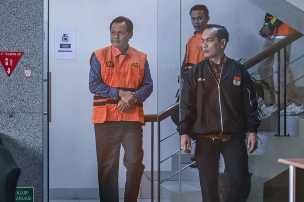 KPK Tetapkan Bupati Muara Enim Sebagai Tersangka