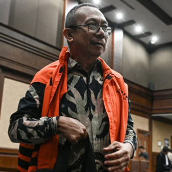 Eks Wamenaker Noel Didakwa Terima Rp3,36 Miliar dan Motor Ducati