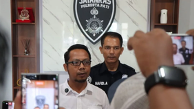 Polresta Pati kembali mengirimkan surat pemanggilan kedua kepada tersangka kasus dugaan kekerasan seksual terhadap santriwati di Ponpes Ndolo Kusumo, Kecamatan Tlogowungu, Kabupaten Pati, Jawa Tengah.