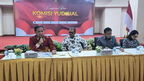  Komisi Yudisial (Komisi Yudisial) menetapkan 36 calon hakim agung, empat calon hakim ad hoc HAM, serta dua calon hakim ad hoc tindak pidana korupsi (Tipikor) untuk melanjutkan ke tahap seleksi kesehatan dan penilaian kepribadian dalam proses rekrutm