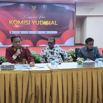 KY Loloskan 42 Calon Hakim Agung dan Ad Hoc MA ke Tahap Tes Kesehatan dan Kepribadian