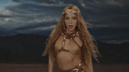 Shakira Kenakan Tiara Karya Rinaldy A. Yunardi di Video Klip &ldquo;Choka Choka&rdquo;