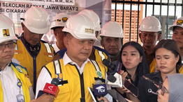KSP Jelaskan Maksud Pernyataan Prabowo soal Warga Desa Tak Gunakan Dolar AS
