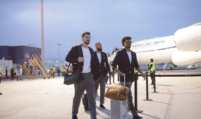 Federasi Sepak Bola Iran dikabarkan mengajukan permohonan kepada FIFA untuk mengizinkan para pemain Timnas Iran mengenakan ban lengan hitam ketika menghadapi Mesir pada laga Grup G Piala Dunia 2026 yang dijadwalkan berlangsung di Stadion Seattle, Ame <b>(Antara)</b>