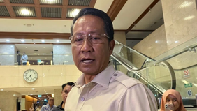 Menteri Hukum Supratman Andi Agtas menegaskan bahwa penanganan hukum terhadap mantan pimpinan Badan Gizi Nasional (BGN) sepenuhnya diserahkan kepada aparat penegak hukum, dalam hal ini Kejaksaan Agung.