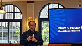 PT Telkom Indonesia mengingatkan perusahaan dan pelaku bisnis untuk lebih berhati-hati dalam memanfaatkan layanan kecerdasan buatan (Artificial Intelligence/AI) yang tersedia secara publik, seperti ChatGPT, Gemini, dan platform serupa.