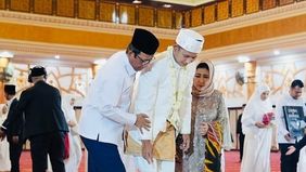 Pernikahan putra bungsu Mantan Menteri Koordinator Bidang Politik, Hukum, dan Keamanan (Menkopolhukam), Mahfud MD, menjadi sorotan.