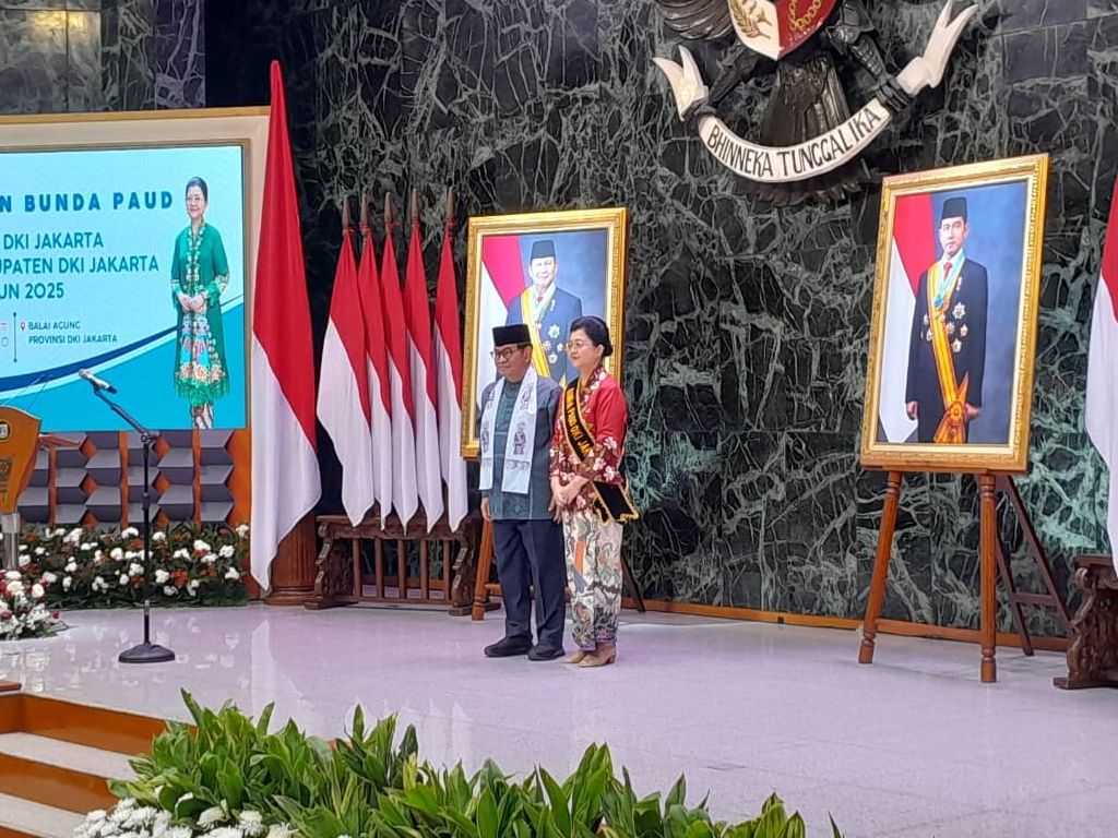 Pramono Anung dan Endang Nugrahani <b>(NTVNews.id/ Adiansyah)</b>