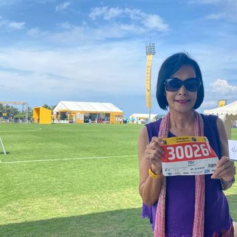 Belum Lelah Berlari, Yuli Rianastasia Kejar 70 Marathon di Usia 64 Tahun