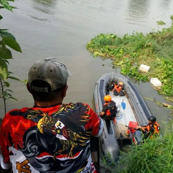 Hari Ketiga Pencarian Balita Terperosok ke Selokan di Surabaya Masih Nihil