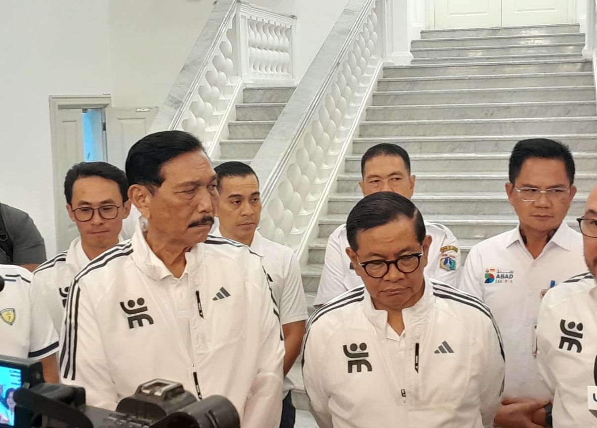 Luhut Binsar Pandjaitan dan Pramono Anung <b>(NTVNews.id/ Adiansyah)</b>