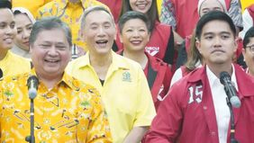 engusaha jalan tol Jusuf Hamka, yang juga dikenal sebagai Babah Alun, meragukan bahwa pengunduran diri Airlangga Hartarto dari jabatan Ketua Umum Partai Golkar adalah keinginan pribadinya.