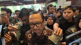 Pemerintah Kaji Penyelesaian Utang Whoosh, Wamen Juda: Jangan Sampai Stop Beroperasi