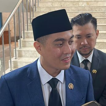 NasDem Tertarik Naming Rights Halte di Jakarta