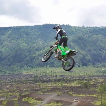 Crosser Muda Indonesia, Diva Ismayana Bakal Ramaikan All Japan MX 2024