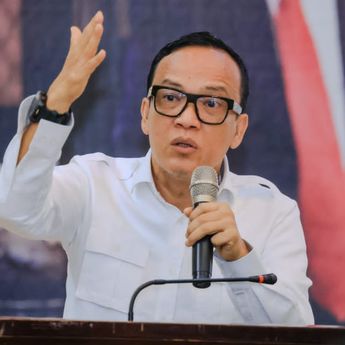 Wamenaker Noel: Teror terhadap Tempo adalah Ancaman bagi Demokrasi