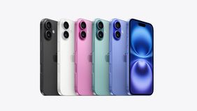 Apple resmi meluncurkan produk terbarunya iPhone 16 sekaligus beberapa tipe lainnya seperti iPhone 16 Plus, iPhone 16 Pro dan iPhone 16 Pro Max melalui gelaran Apple Event di Cupertino Amerika Serikat.
