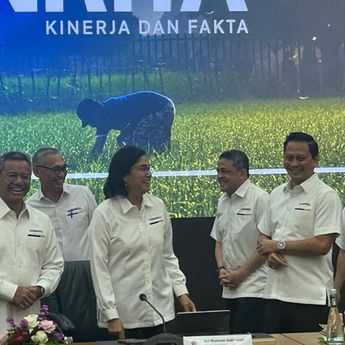 Jelang Akhir Pemerintahan Jokowi, Sri Mulyani Ungkap Pendapatan Negara Merosot 2,5 Persen