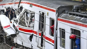 Mantan Komisaris PT Kereta Api Indonesia (Persero), Riza Primadi, menilai pembangunan Double Double Track (DDT) menjadi solusi utama untuk mencegah kecelakaan kereta api seperti yang terjadi di Stasiun Bekasi Timur, Jawa Barat, pada Senin, 27 April 2