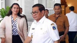 Pramono Tegaskan Belum Ada Rencana Kenaikan Tarif Parkir di Jakarta