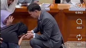 Pengadilan Negeri (PN) Batam menjatuhkan vonis penjara selama lima tahun kepada Fandi Ramadhan, anak buah kapal (ABK) Sea Dragon, dalam perkara penyelundupan narkotika dengan barang bukti hampir dua ton sabu. Putusan tersebut dibacakan majelis hakim 