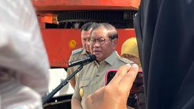 Pemerintah Provinsi (Pemprov) DKI Jakarta menunjukkan keseriusannya dalam mengatasi permasalahan lingkungan akibat ledakan populasi ikan sapu-sapu yang semakin meresahkan. 