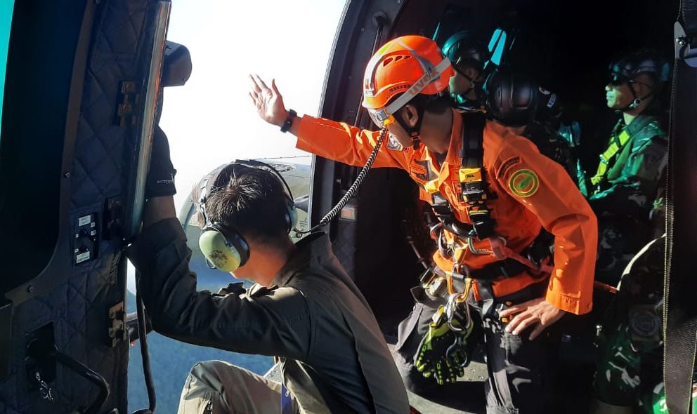  Badan Pesawat ATR 42-500 Ditemukan di Gunung Bulusaraung  <b>(Dok: NTVNews.id)</b>