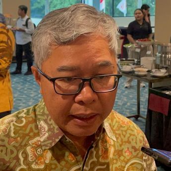 Bukan Gegara Rojali-Rohana, Ekonom Sebut Mal Sepi karena Konsumen Beralih Belanja Online