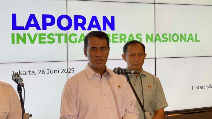 Menteri Pertanian (Mentan) Amran Sulaiman menyampaikan hasil investigasi mutu dan harga beras yang beredar di pasaran.  