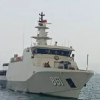 TNI Kerahkan Kapal Perang Cari Jurnalis yang Hilang di Krakatau