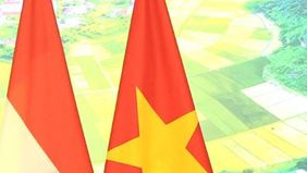 Parlemen Vietnam dengan suara bulat menyetujui Jenderal Angkatan Darat Luong Cuong sebagai presiden baru negara tersebut dalam voting yang berlangsung pada Senin, 21 Oktober 2024 waktu setempat. 