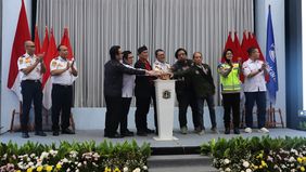 Dinas Perhubungan DKI Jakarta meluncurkan program Ojol Pelopor KITA Jakarta untuk membangun sinergi dan meningkatkan keselamatan berkendara di ibu kota.