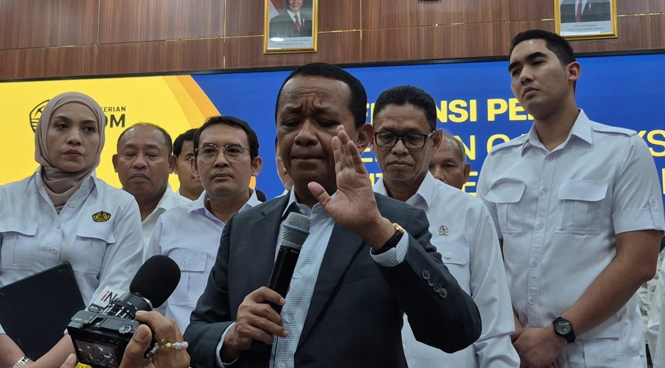 Menteri Energi dan Sumber Daya Mineral (ESDM) Bahlil Lahadalia memastikan harga LPG subsidi 3 kg tetap stabil di tengah kenaikan LPG non-subsidi.   <b>(Ntvnews.id-Muslimin Trisyuliono)</b>