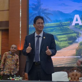 Purbaya Bantah Isu Mundur dari Kursi Menteri Keuangan: Saya Sukanya Maju