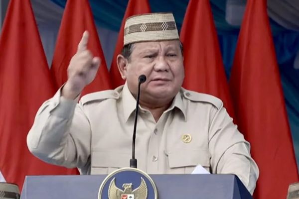 Presiden Prabowo Subianto berpidato saat acara puncak Pekan Nasional (PENAS) Kontak Tani Nelayan Andalan (KTNA) XVII di Kabupaten Gorontalo, Provinsi Gorontalo, Rabu, 24 Juni 2026.