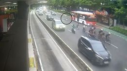 Viral Rekaman Detik-detik Pejabat SKK Migas Tewas Usai Tabrak Bus TransJakarta