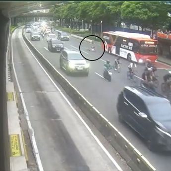 Viral Rekaman Detik-detik Pejabat SKK Migas Tewas Usai Tabrak Bus TransJakarta