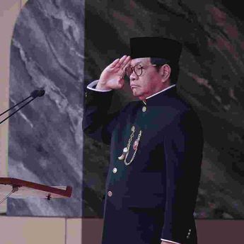 Pramono Pimpin Upacara HUT ke-80 RI di Balai Kota
