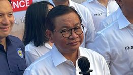 Pramono Ungkap Pihaknya Sedang Fight agar BTS Konser di JIS