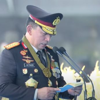 Kapolri Pimpin Upacara Kenaikan Pangkat 27 Perwira Tinggi Polri