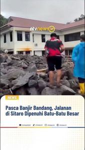 Pasca Banjir Bandang, Jalanan di Sitaro Dipenuhi Batu-batu Besar | NTVNEWSID