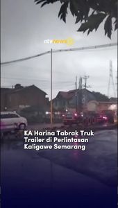KA Harina Tabrak Truk Trailer di Perlintasan Kaligawe Semarang | NTVNEWSID