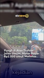 Pungli di Atas Trotoar Jalan Umum: Motor Bayar Rp2.000 untuk Melintas | NTVNEWSID
