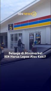 Belanja di Minimarket IKN Harus Lepas Alas Kaki?