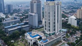 PT Bank Mandiri (Persero) Tbk mencatatkan laba bersih secara konsolidasian sebesar Rp26,55 triliun pada semester I 2024, atau naik 5,23 persen dibandingkan periode yang sama pada tahun sebelumnya (year-on-year/yoy).