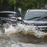 Banjir Parah di Karang Tengah Tangerang, Sejumlah Motor Mogok saat Melintas