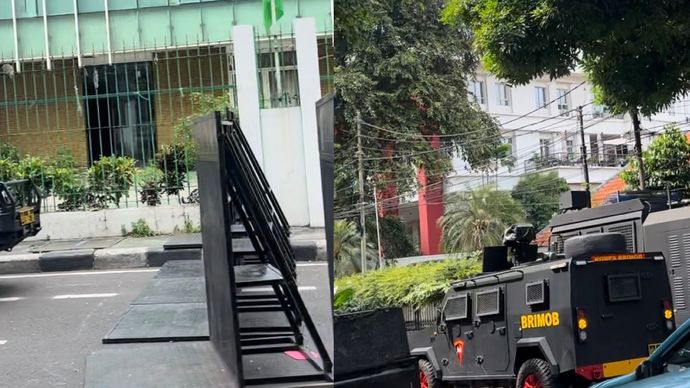 Dua kendaraan taktis mejeng di Kantor PDIP Jakarta 