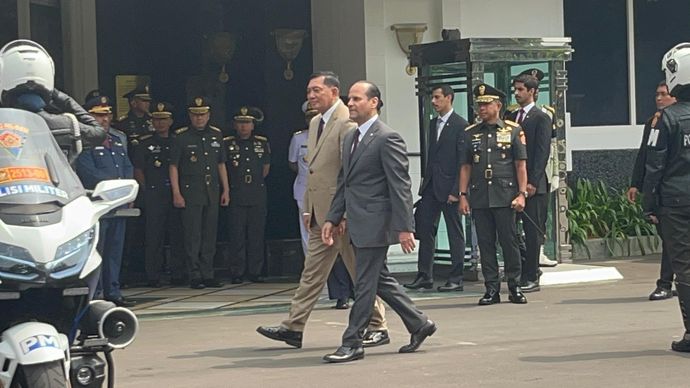 Menhan Sjafrie terima kunjungan Menhan Qatar